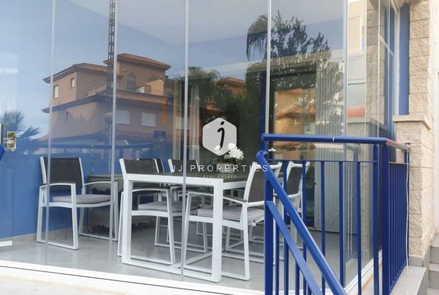 Tweedehands - Appartement / flat -
Cabo Roig - Costa Blanca