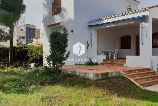 Tweedehands - Villa -
La Zenia - Costa Blanca