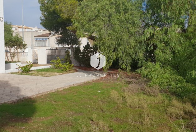 Tweedehands - Villa -
La Zenia - Costa Blanca