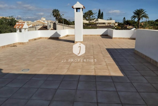 Tweedehands - Villa -
La Zenia - Costa Blanca