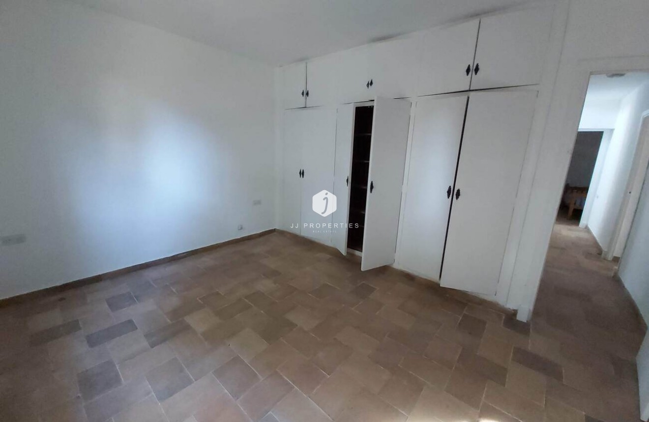 Tweedehands - Villa -
La Zenia - Costa Blanca