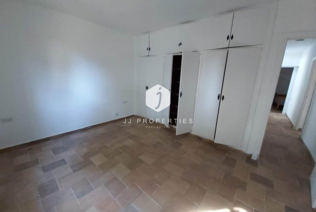 Tweedehands - Villa -
La Zenia - Costa Blanca