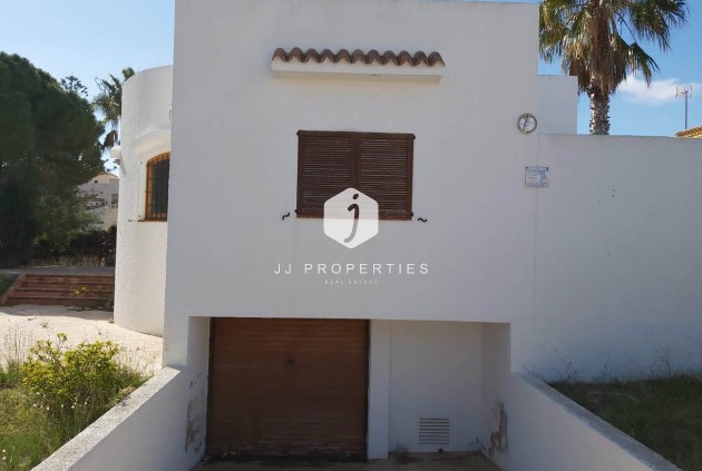 Tweedehands - Villa -
La Zenia - Costa Blanca