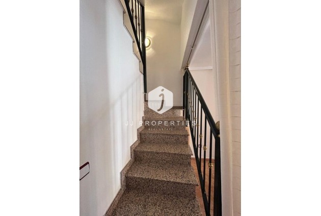 Z drugiej ręki - Szalet -
Algorfa - Costa Blanca