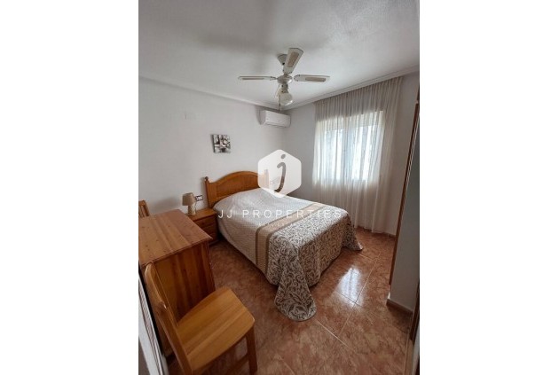 Z drugiej ręki - Szalet -
Algorfa - Costa Blanca