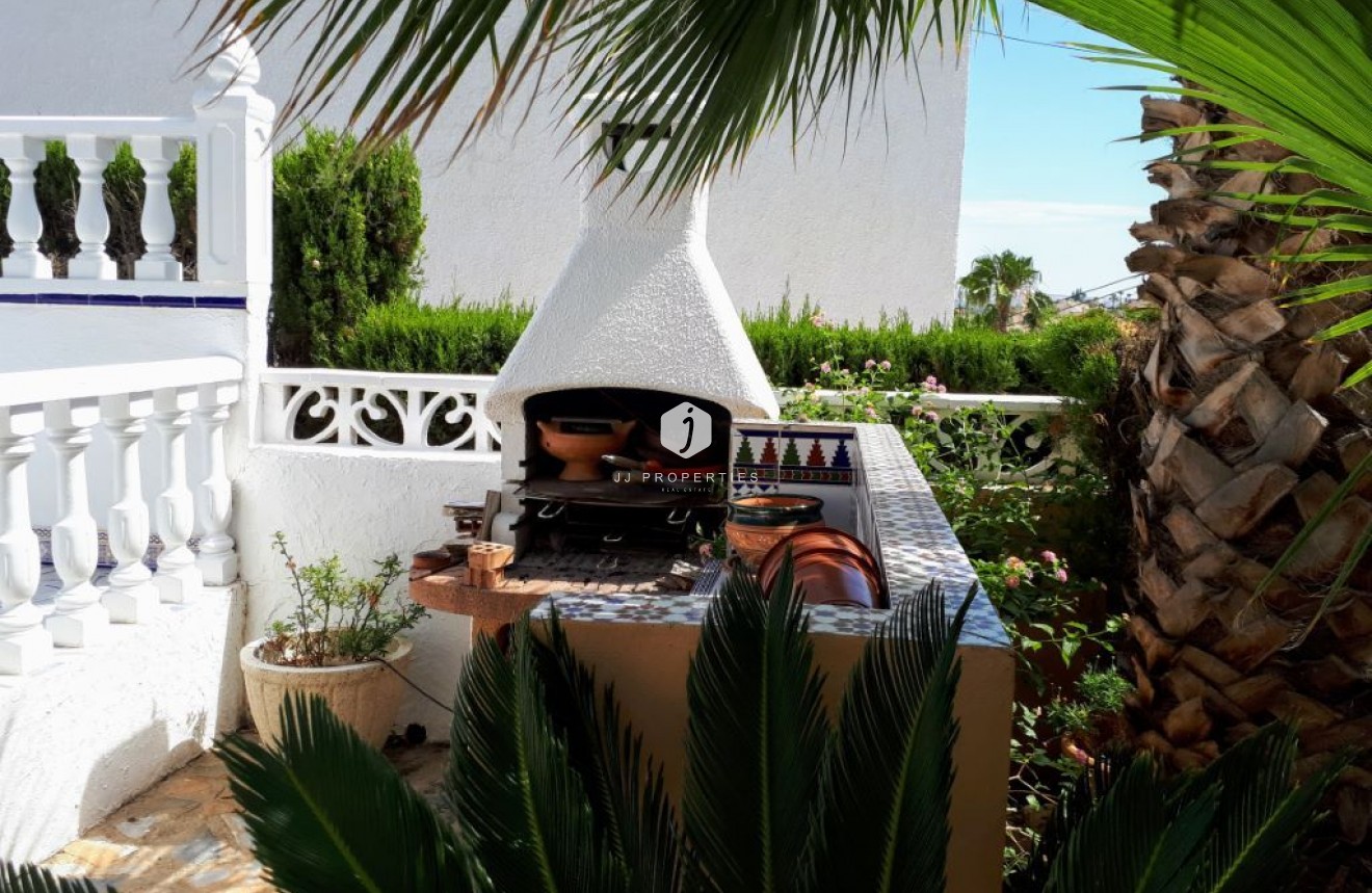 Tweedehands - Villa -
Ciudad Quesada - Costa Blanca