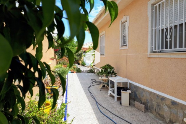 Tweedehands - Villa -
Ciudad Quesada - Costa Blanca