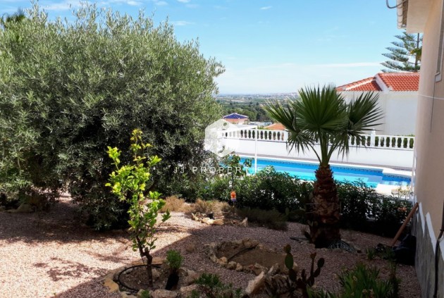 Tweedehands - Villa -
Ciudad Quesada - Costa Blanca