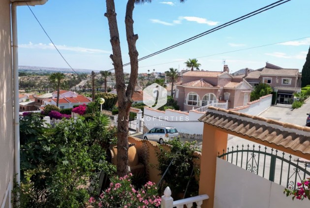 Tweedehands - Villa -
Ciudad Quesada - Costa Blanca