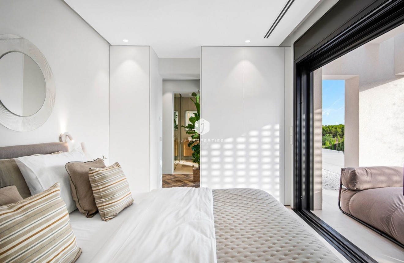 Tweedehands - Villa -
Orihuela Costa - Costa Blanca