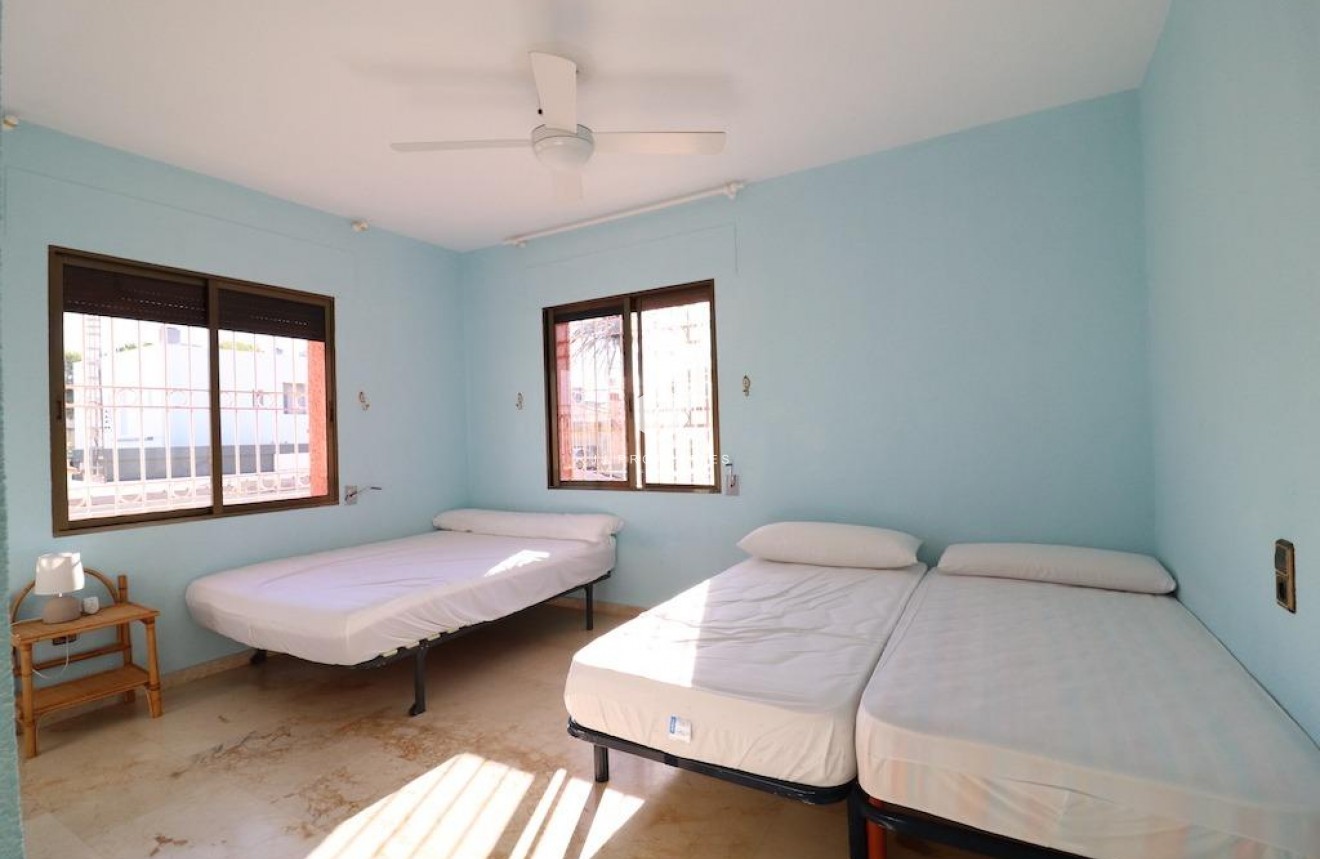 Tweedehands - Villa -
Cabo Roig - Costa Blanca