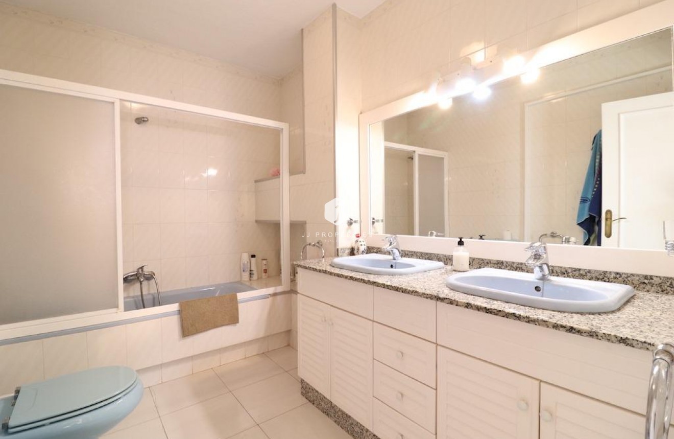 Tweedehands - Villa -
Cabo Roig - Costa Blanca