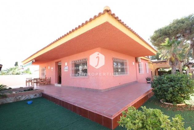 Tweedehands - Villa -
Cabo Roig - Costa Blanca