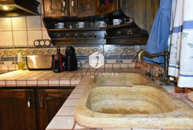 Z drugiej ręki - Villa -
Algorfa - Inland