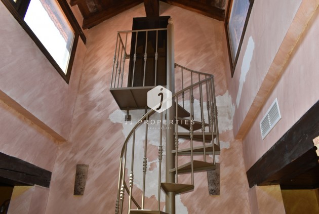 Z drugiej ręki - Villa -
Algorfa - Inland