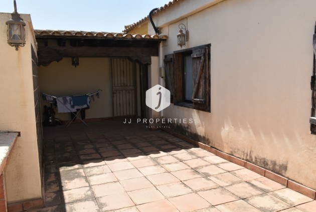 Z drugiej ręki - Villa -
Algorfa - Inland