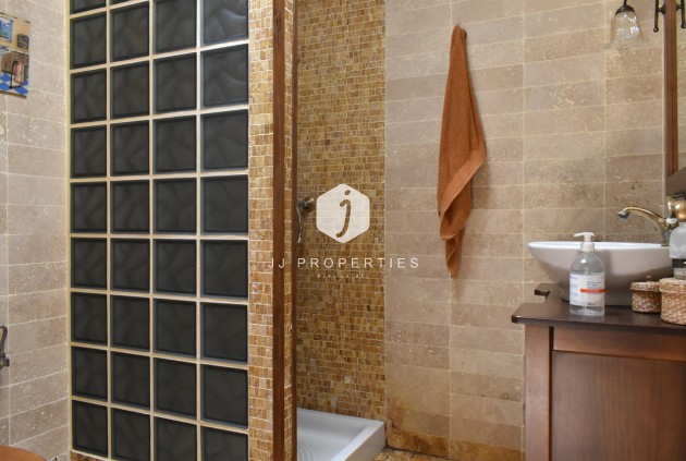 Z drugiej ręki - Villa -
Algorfa - Inland