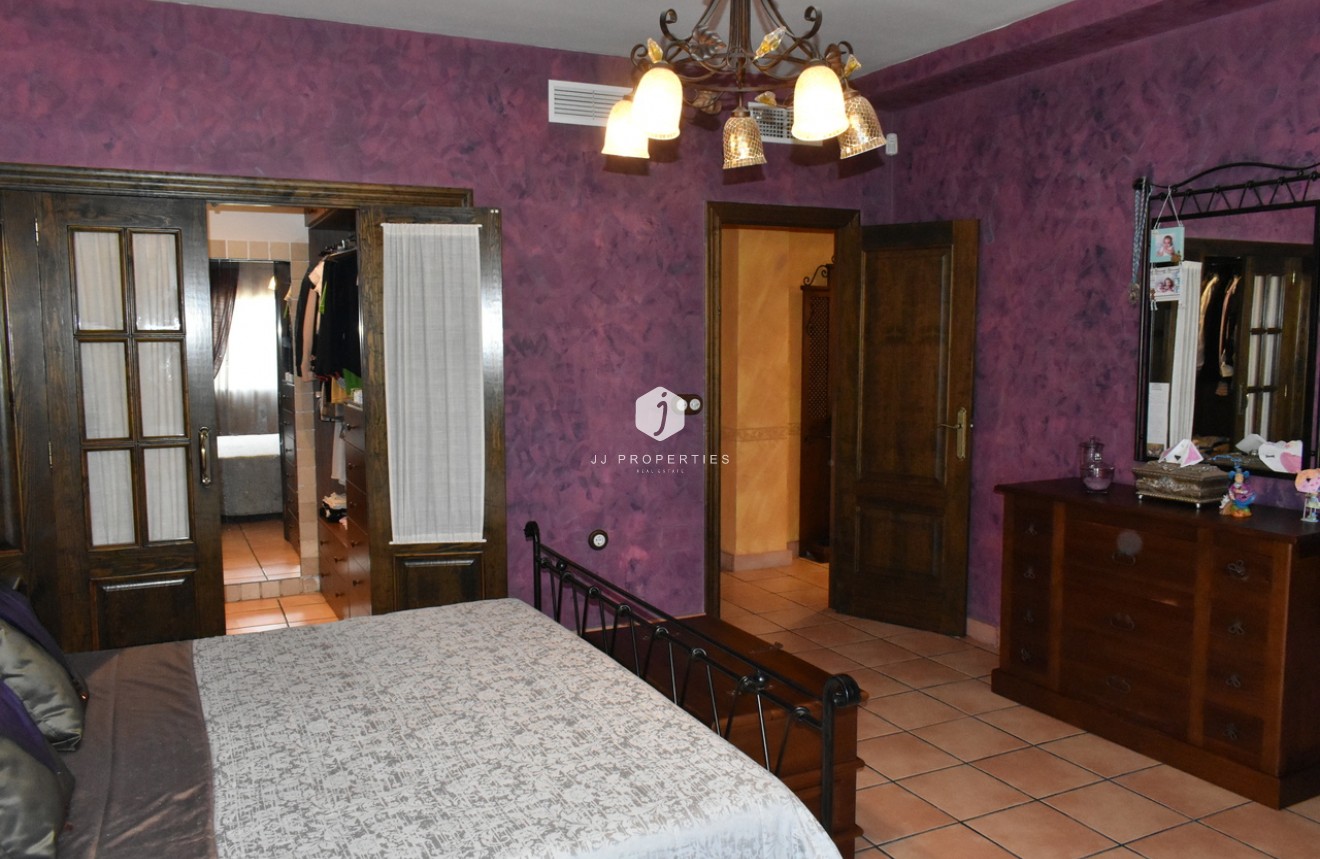 Z drugiej ręki - Villa -
Algorfa - Inland