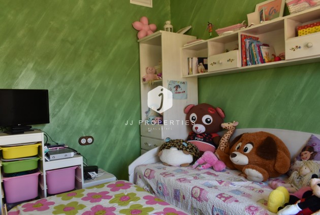 Z drugiej ręki - Villa -
Algorfa - Inland