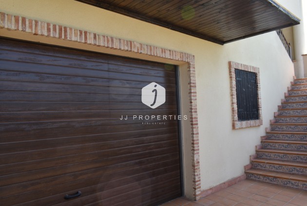 Z drugiej ręki - Villa -
Algorfa - Inland