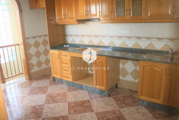 Tweedehands - Chalet -
Los Altos - Costa Blanca