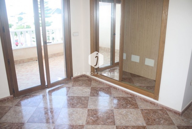 Tweedehands - Chalet -
Los Altos - Costa Blanca