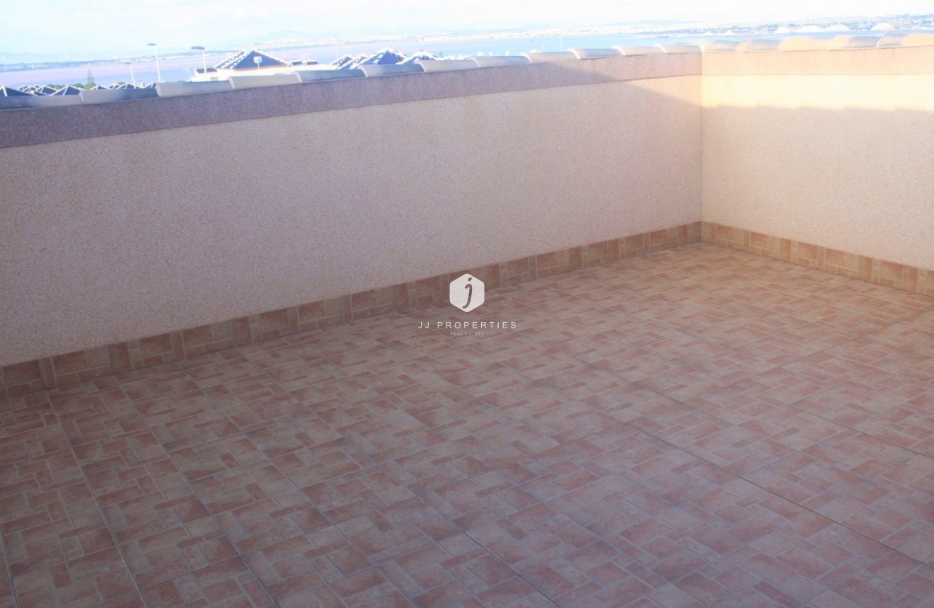 Tweedehands - Chalet -
Los Altos - Costa Blanca