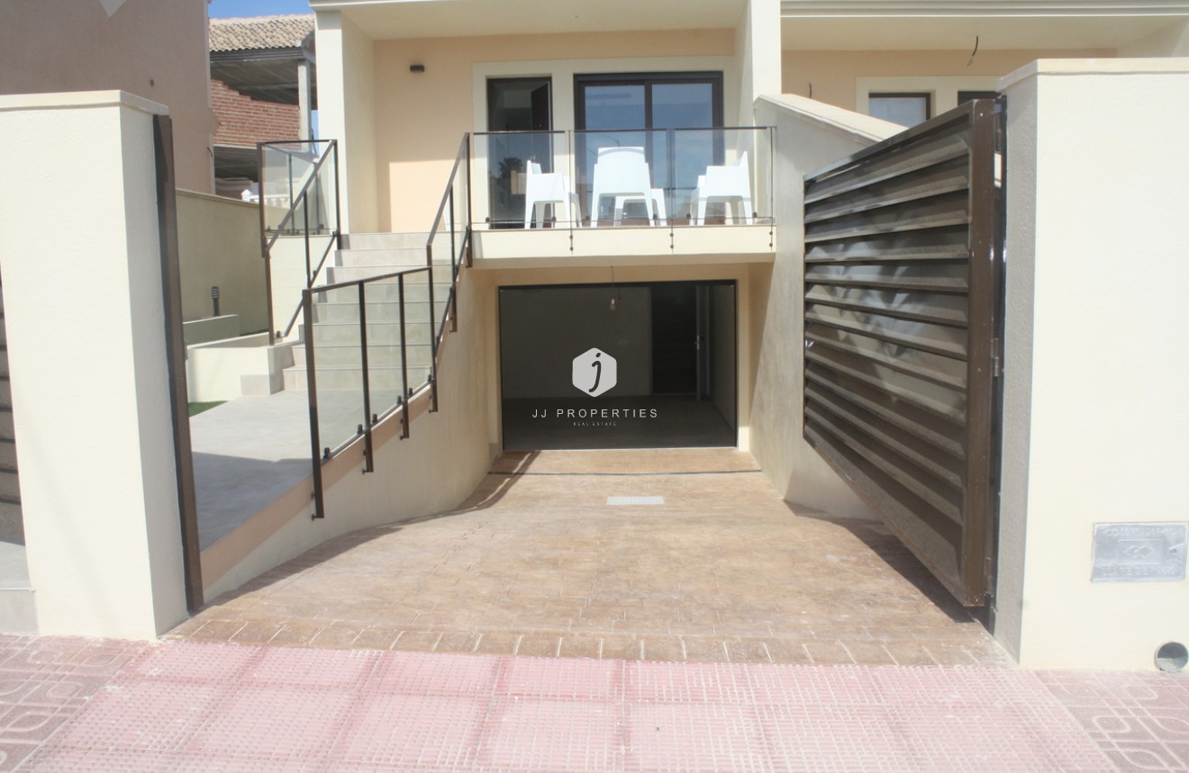 Tweedehands - Chalet -
Los Altos - Costa Blanca