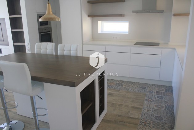 Tweedehands - Chalet -
Los Altos - Costa Blanca