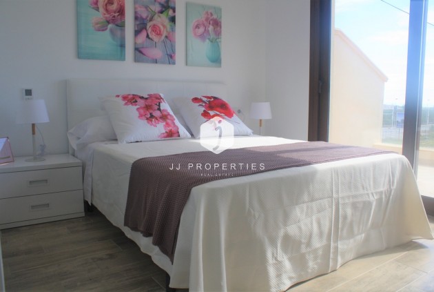 Tweedehands - Chalet -
Los Altos - Costa Blanca