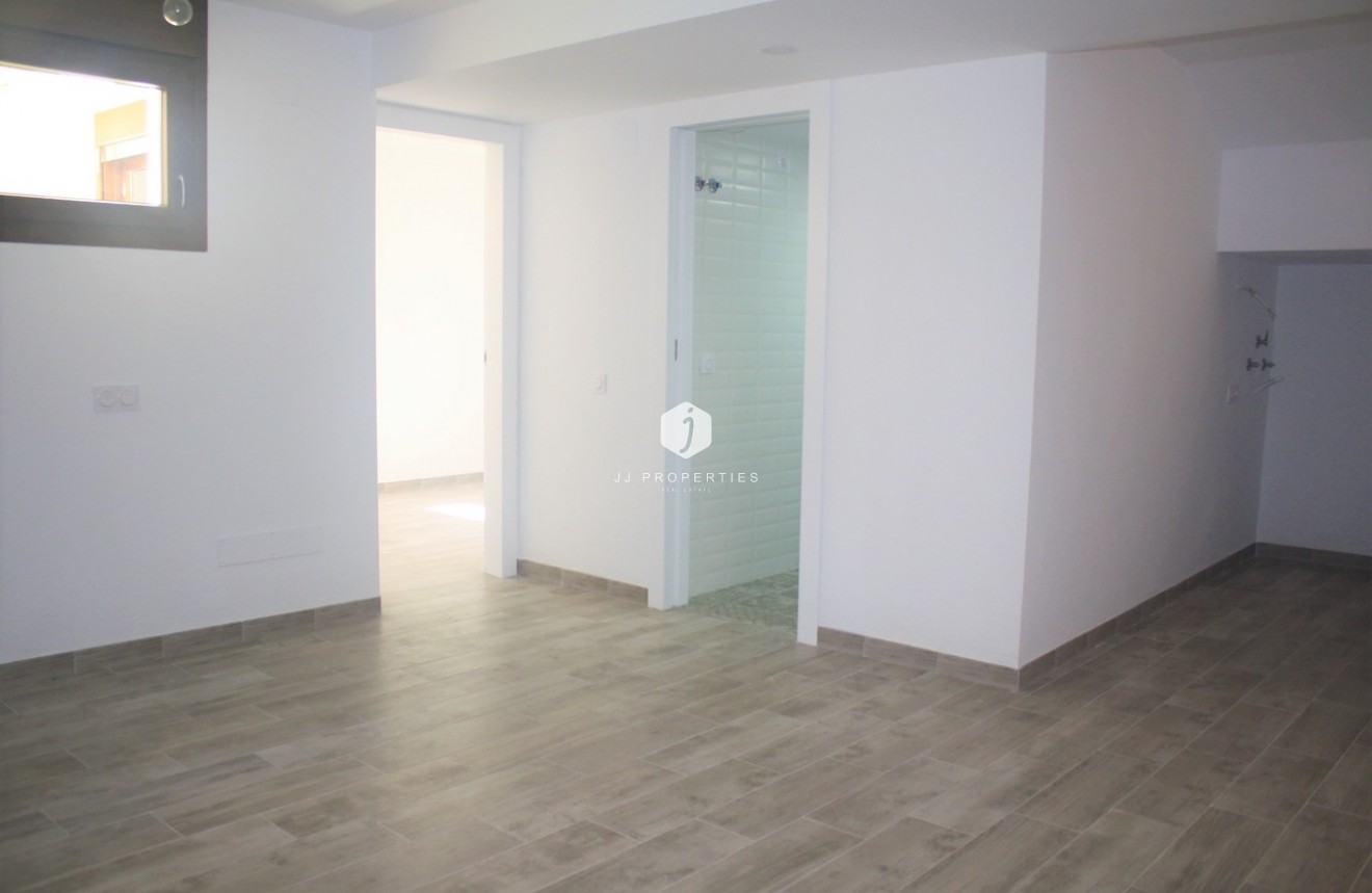 Tweedehands - Chalet -
Los Altos - Costa Blanca