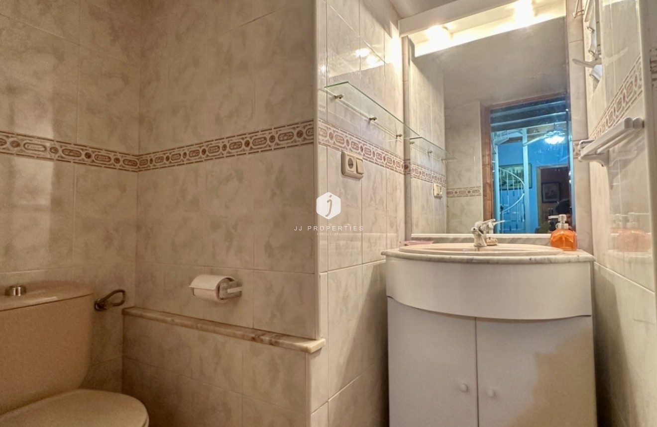 Tweedehands - Chalet -
Orihuela Costa - Costa Blanca