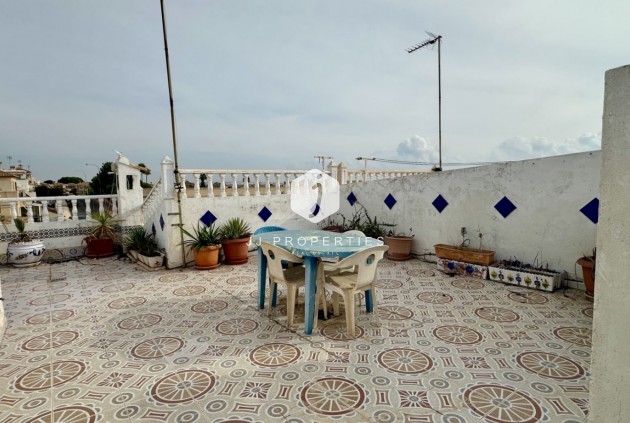 Tweedehands - Chalet -
Orihuela Costa - Costa Blanca