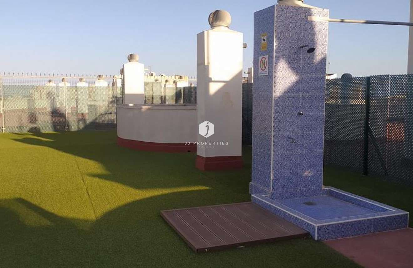 Tweedehands - Appartement / flat -
Torrevieja - El molino