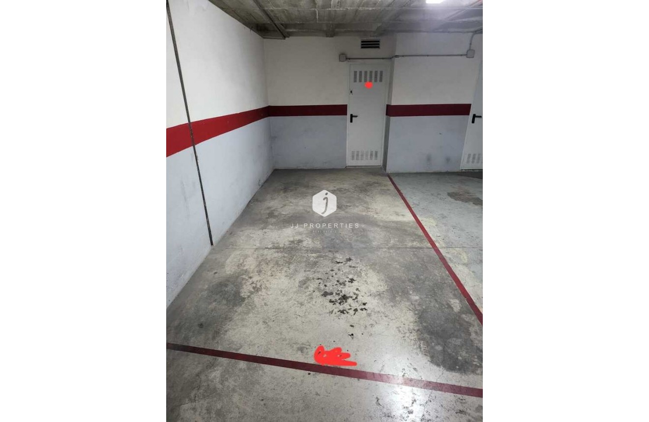 Tweedehands - Appartement / flat -
Torrevieja - El molino