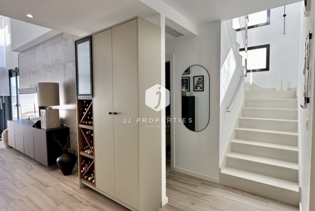 Tweedehands - Villa -
Orihuela Costa - Costa Blanca