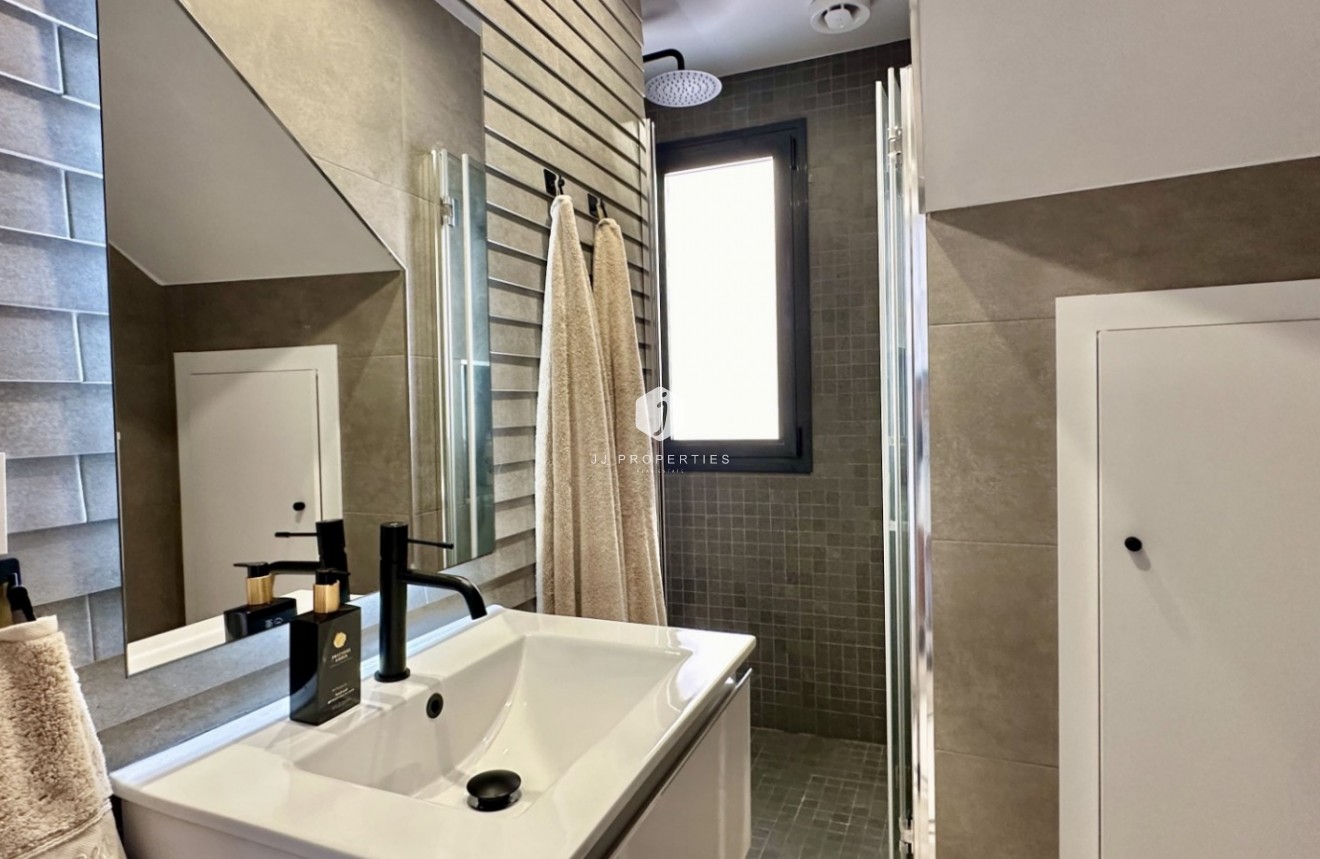 Tweedehands - Villa -
Orihuela Costa - Costa Blanca