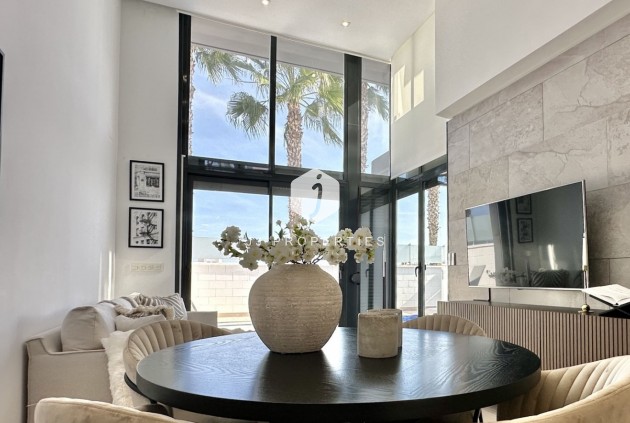 Tweedehands - Villa -
Orihuela Costa - Costa Blanca