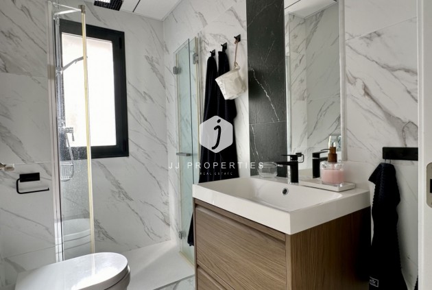 Tweedehands - Villa -
Orihuela Costa - Costa Blanca