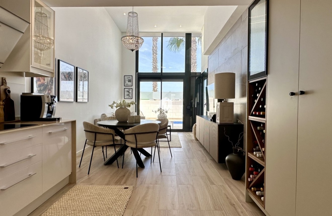 Tweedehands - Villa -
Orihuela Costa - Costa Blanca