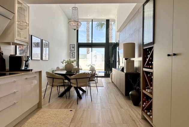 Tweedehands - Villa -
Orihuela Costa - Costa Blanca