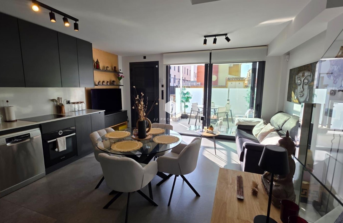 Tweedehands - Chalet -
Guardamar del Segura - Los Secanos