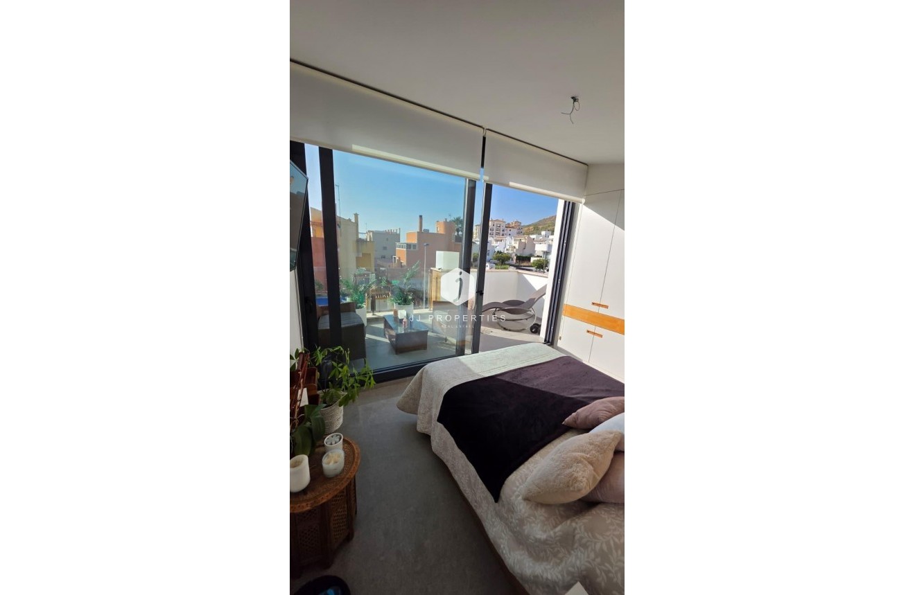 Tweedehands - Chalet -
Guardamar del Segura - Los Secanos