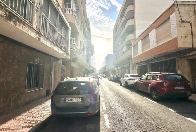 Tweedehands - Chalet -
Torrevieja - Playa del Cura