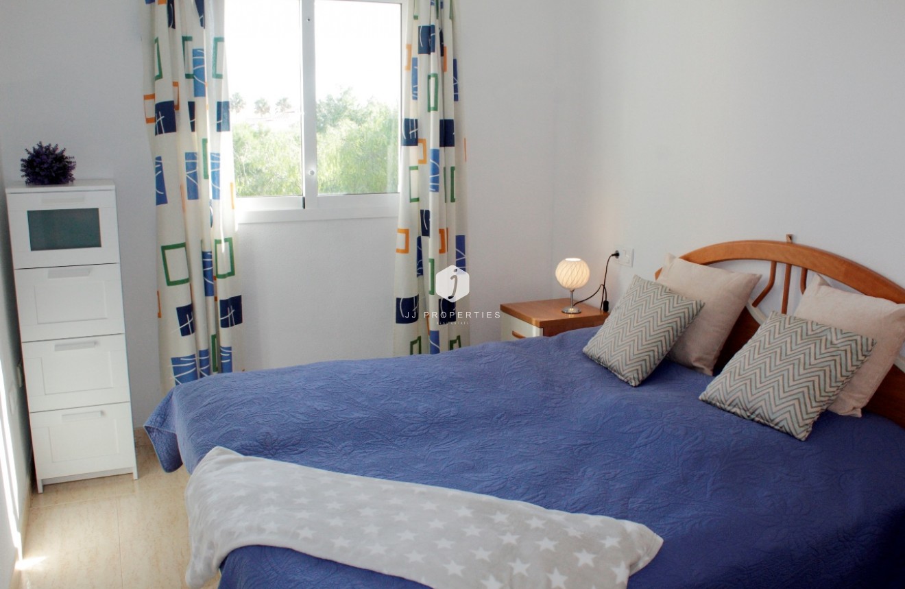 Tweedehands - Penthouse -
Orihuela Costa - Costa Blanca