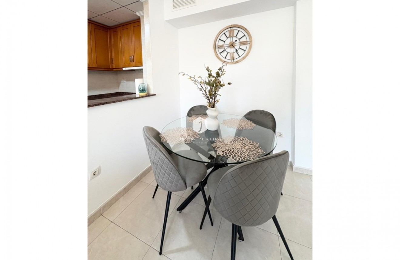 Tweedehands - Appartement / flat -
Torrevieja - Costa Blanca