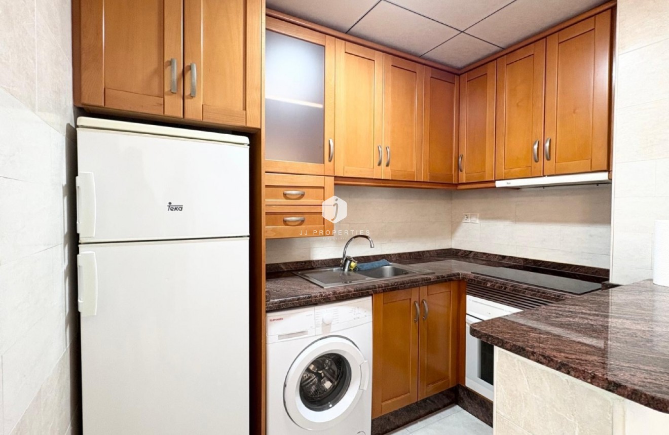 Tweedehands - Appartement / flat -
Torrevieja - Costa Blanca