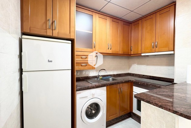 Tweedehands - Appartement / flat -
Torrevieja - Costa Blanca