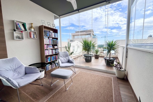 Tweedehands - Appartement / flat -
San Miguel de Salinas - Inland