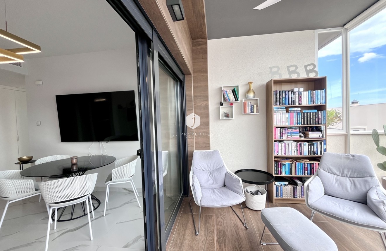 Tweedehands - Appartement / flat -
San Miguel de Salinas - Inland